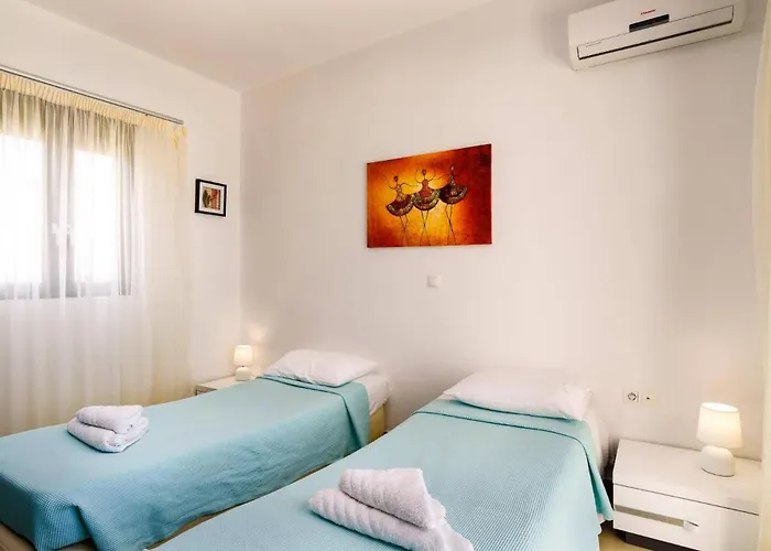 Persis By 别墅 Pefki